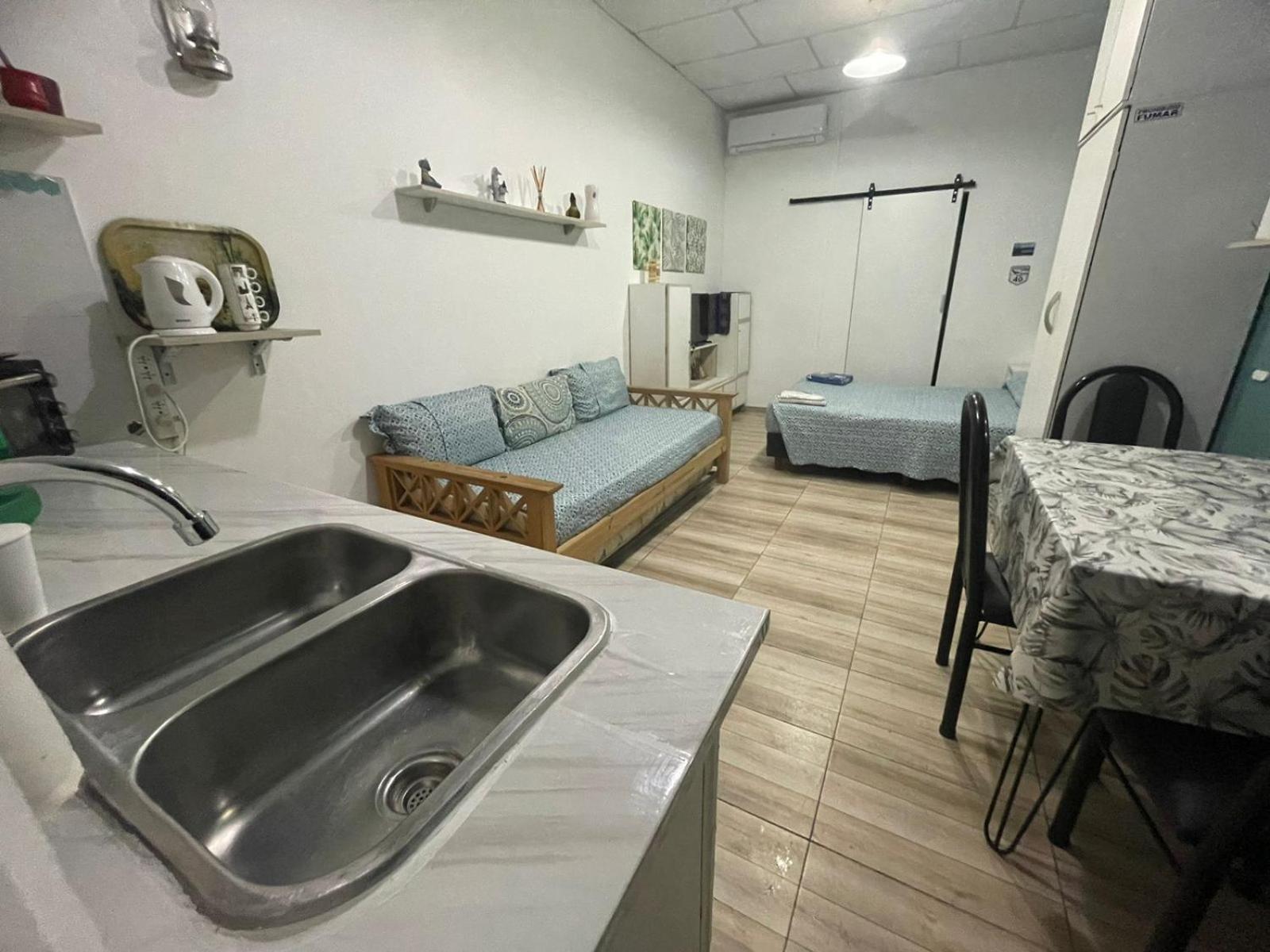 Ezeiza 1 Nuestro Lugar A 15 Minutos Del Aeropuerto Tranfer Opcional Desde Y Al Aeropuerto De Ezeiza Las 24 Horas Pet Friendly المظهر الخارجي الصورة